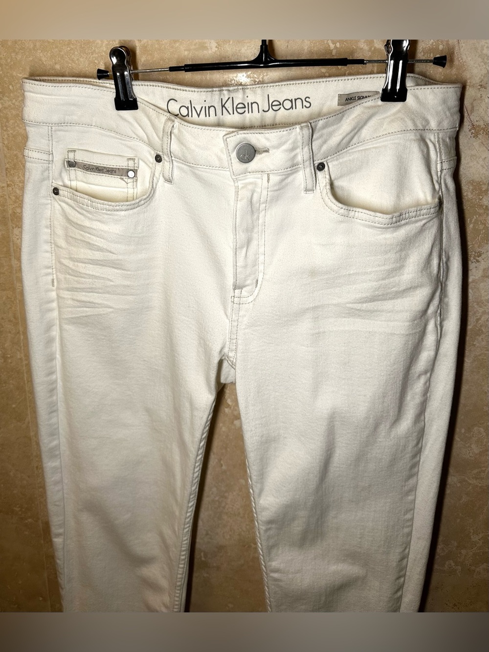 Calvin Klein Men’s White Jeans with Skinny Fit